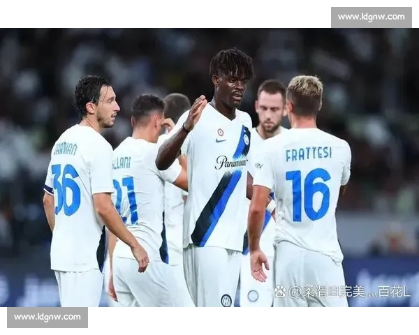 欧冠决赛精彩回顾与战术分析:球队表现、关键人物及未来趋势展望 欧冠决赛精彩回顾与战术分析:球队表现、关键人物及未来趋势展望